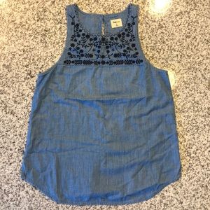 GAP Chambray Sleeveless Embroidered Top